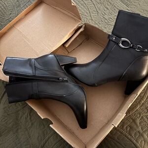 Black Ankle Boots with Silver Accent